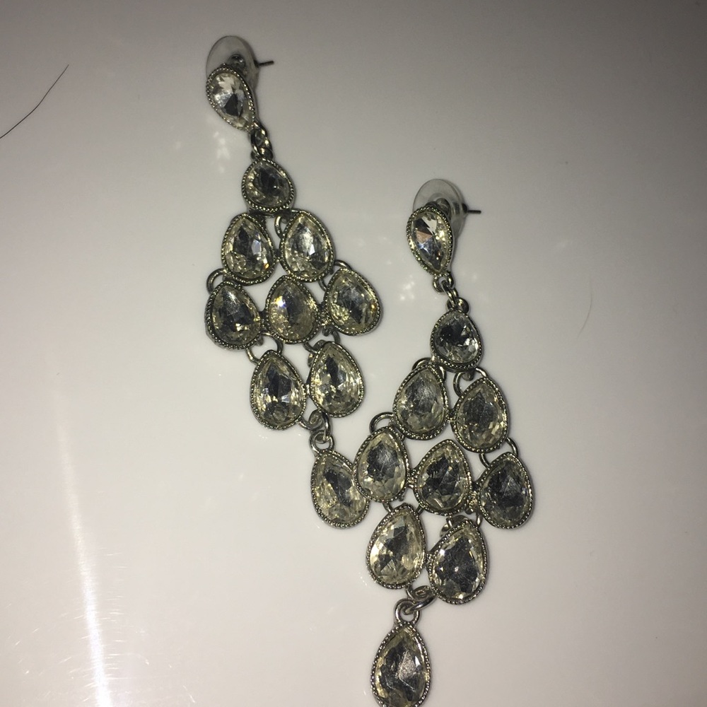 SILVER DANGLE EARRINGS